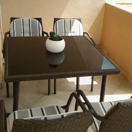 Ana Apartment *