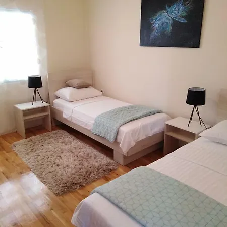 Ana Apartment Bibinje